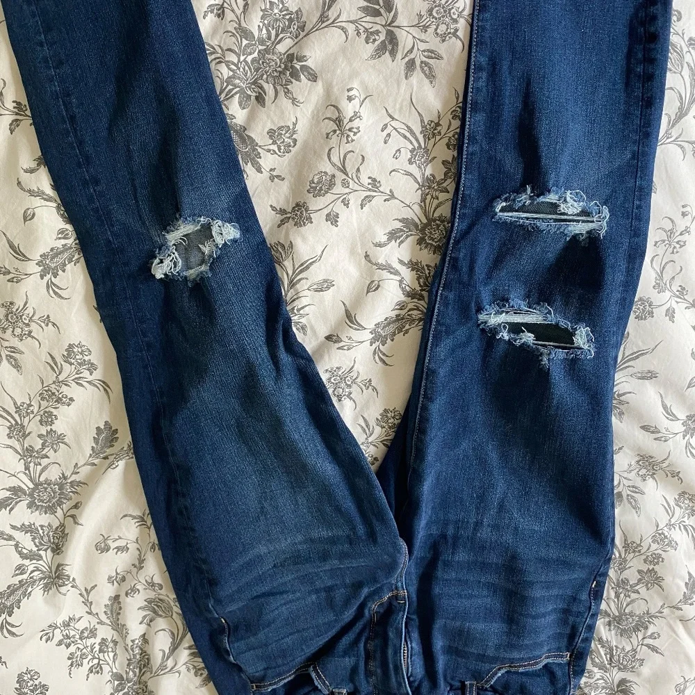 Jeans - Picture 11 of 14